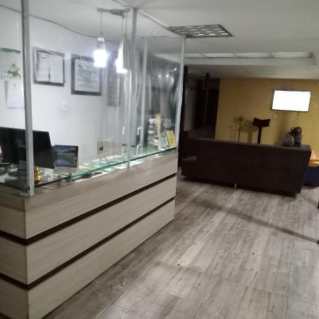 Hotel Canaveral Plaza Manizales Bagian luar foto