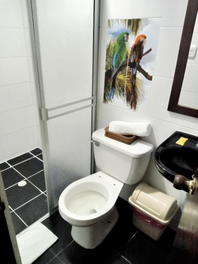 Hotel Canaveral Plaza Manizales Bagian luar foto