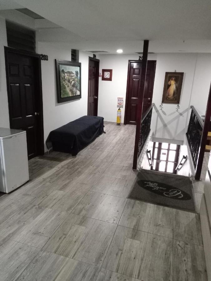 Hotel Canaveral Plaza Manizales Bagian luar foto