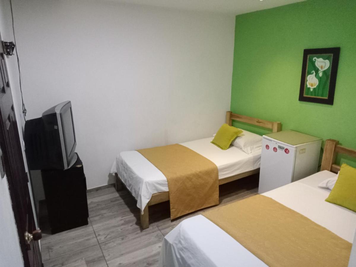 Hotel Canaveral Plaza Manizales Bagian luar foto